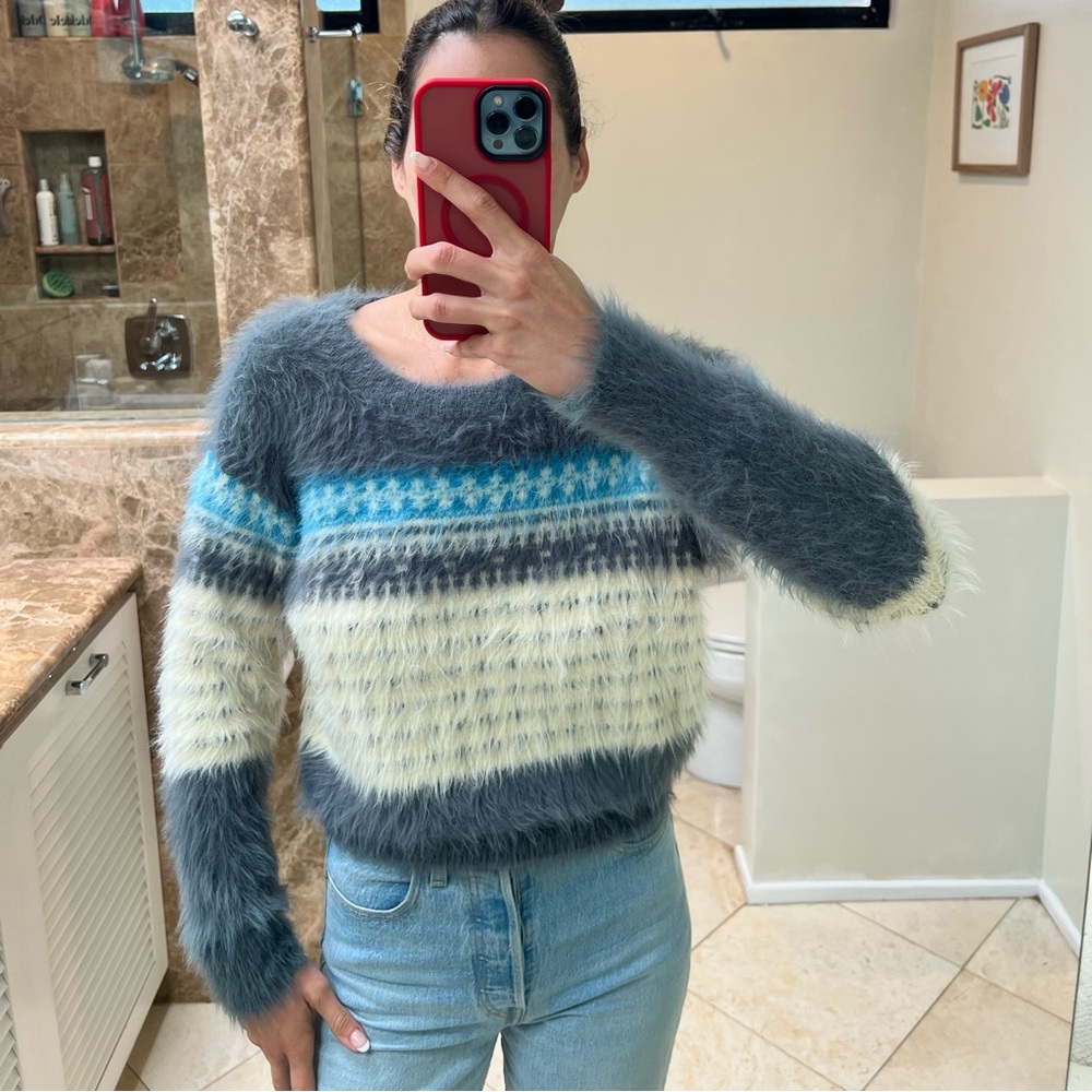 Fair Isle Sweater - Picture 7 of 7